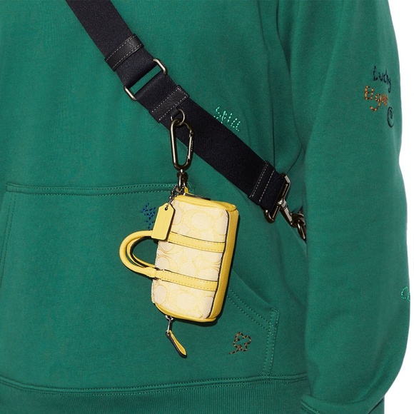 Coach Micro Venturer Key Fob In Signature Jacquard - Picture 5 of 5